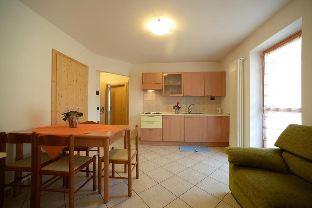 Residence Al Pescatore Caldes Exterior foto
