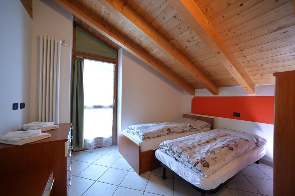 Residence Al Pescatore Caldes Exterior foto