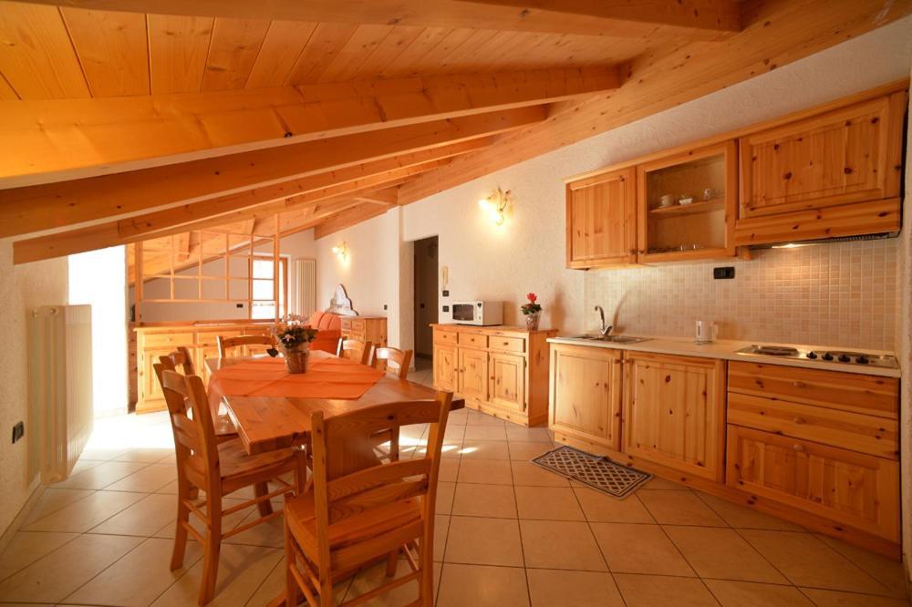 Residence Al Pescatore Caldes Exterior foto