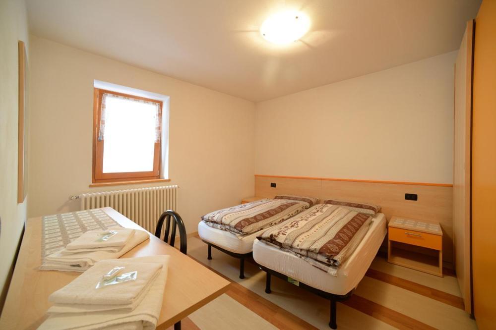 Residence Al Pescatore Caldes Exterior foto