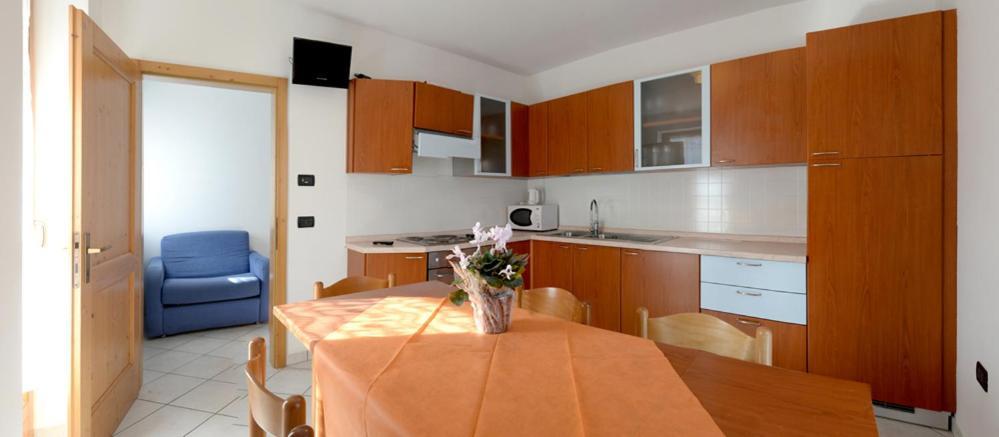 Residence Al Pescatore Caldes Exterior foto
