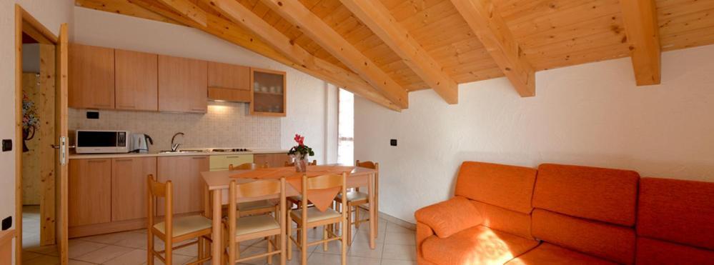 Residence Al Pescatore Caldes Exterior foto